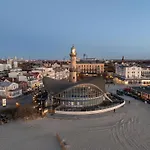 CBlue Ferienhaus am Yachthafen - Moewe